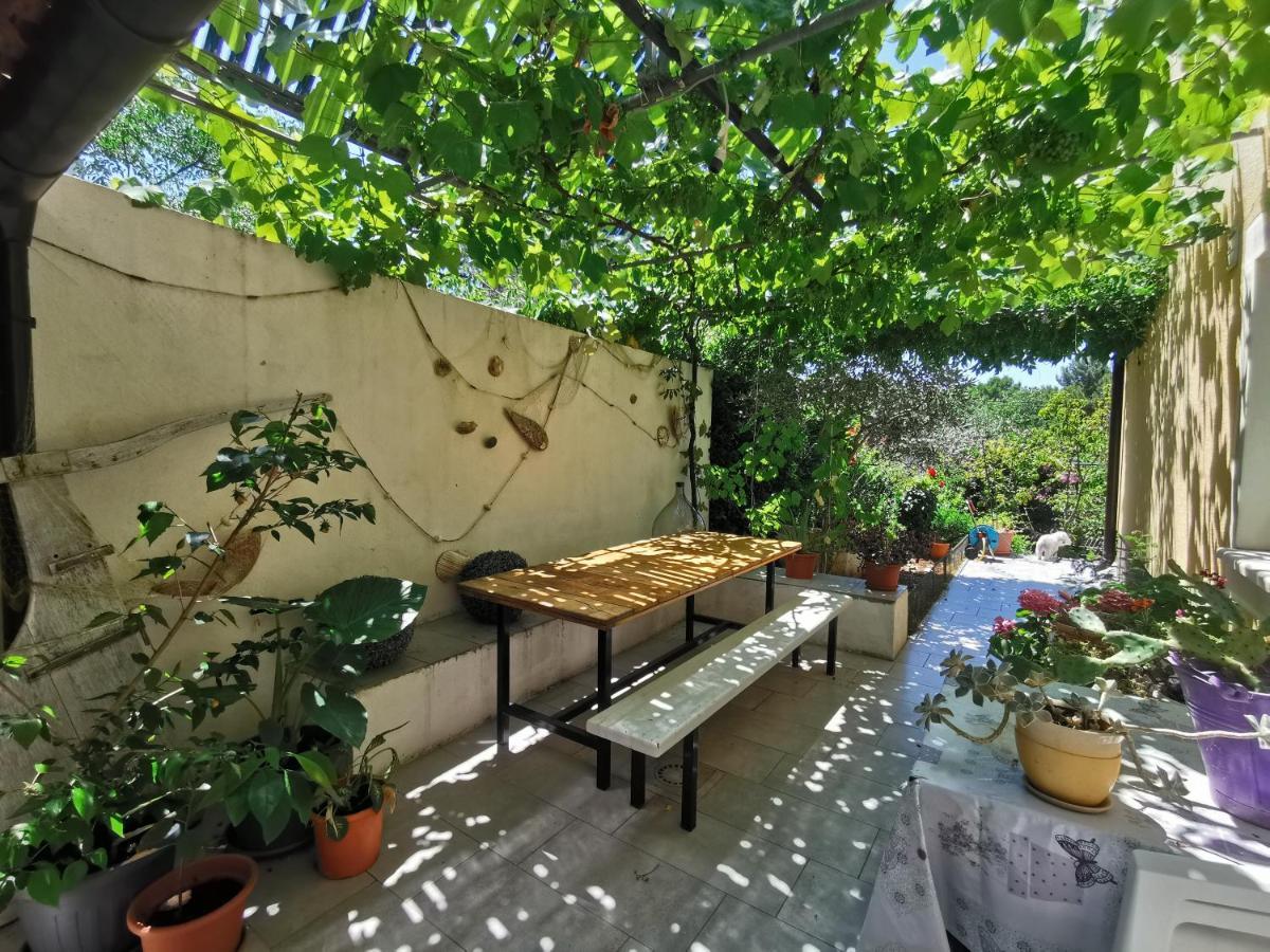 Apartman Nekic Cres Luaran gambar